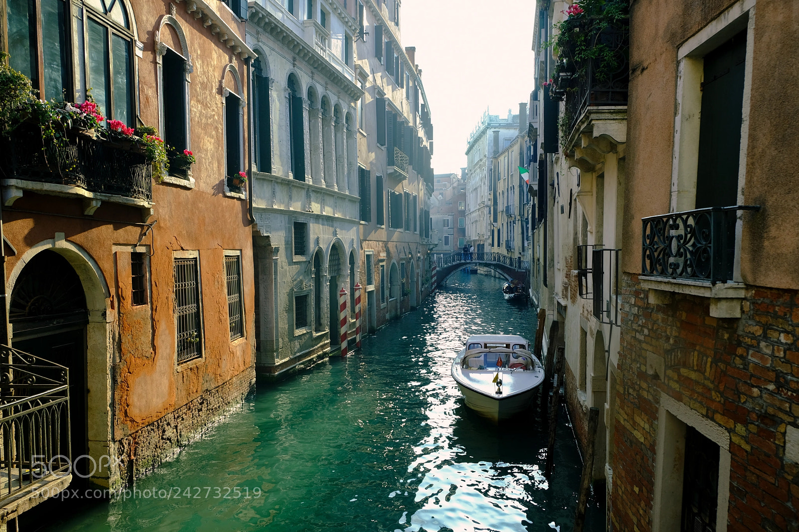 Fujifilm X-T2 sample photo. Morning in venezia.. photography