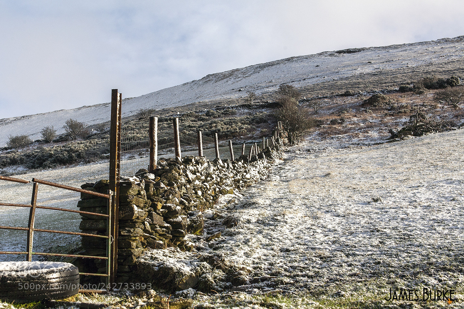Canon EOS 5D sample photo. Snow on tomduff hill photography