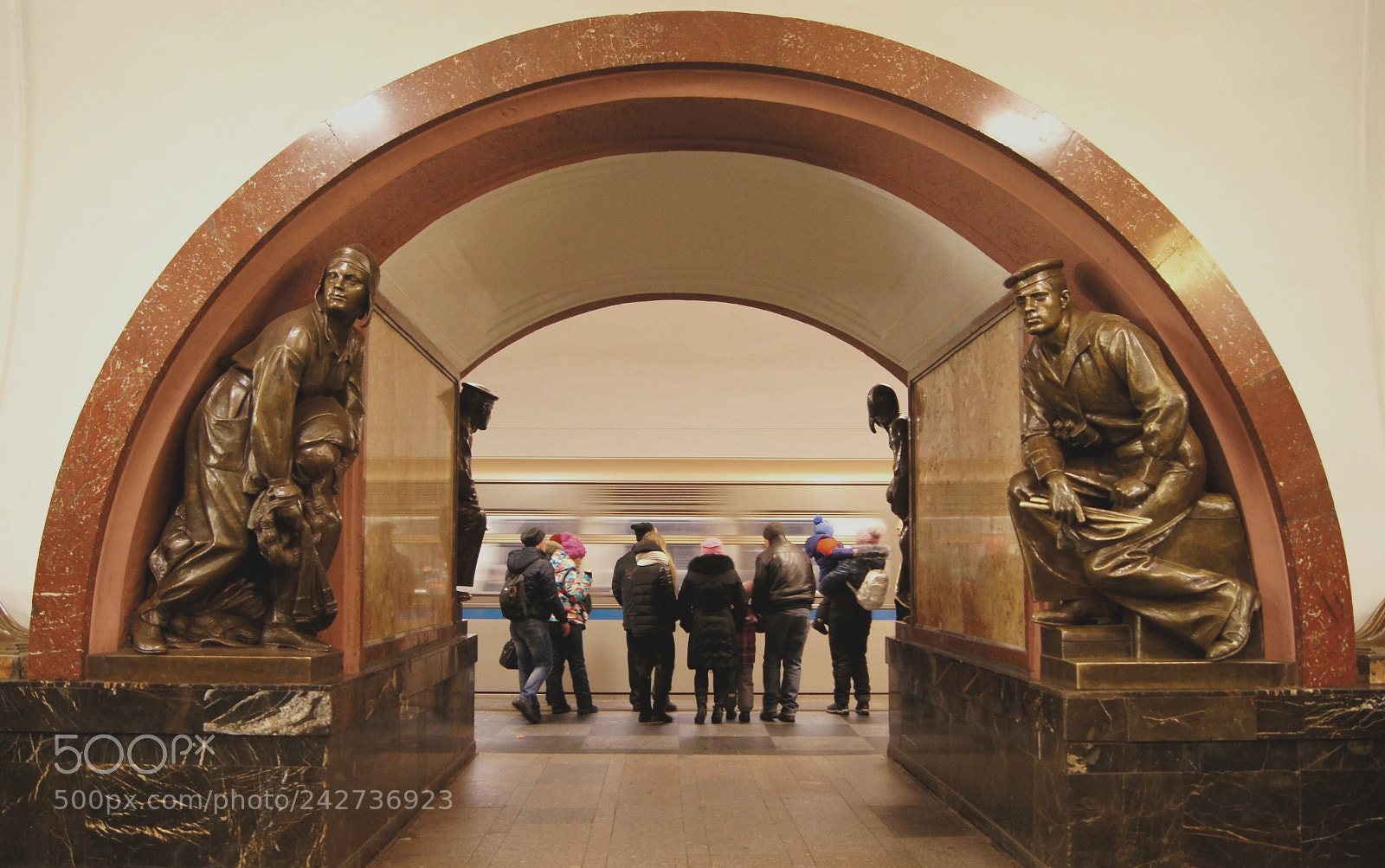 Sony Alpha DSLR-A580 sample photo. Metro station in moscow photography
