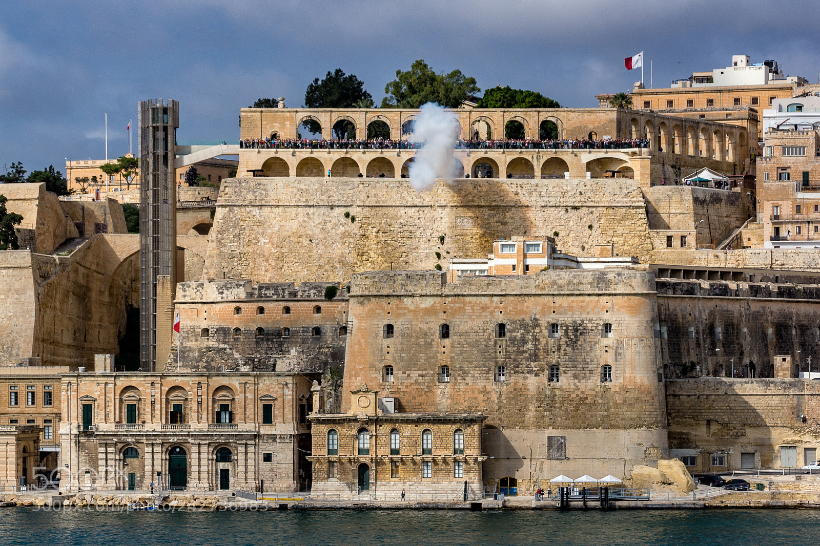 Sony SLT-A65 (SLT-A65V) sample photo. Saluting battery 2, valletta, malta photography