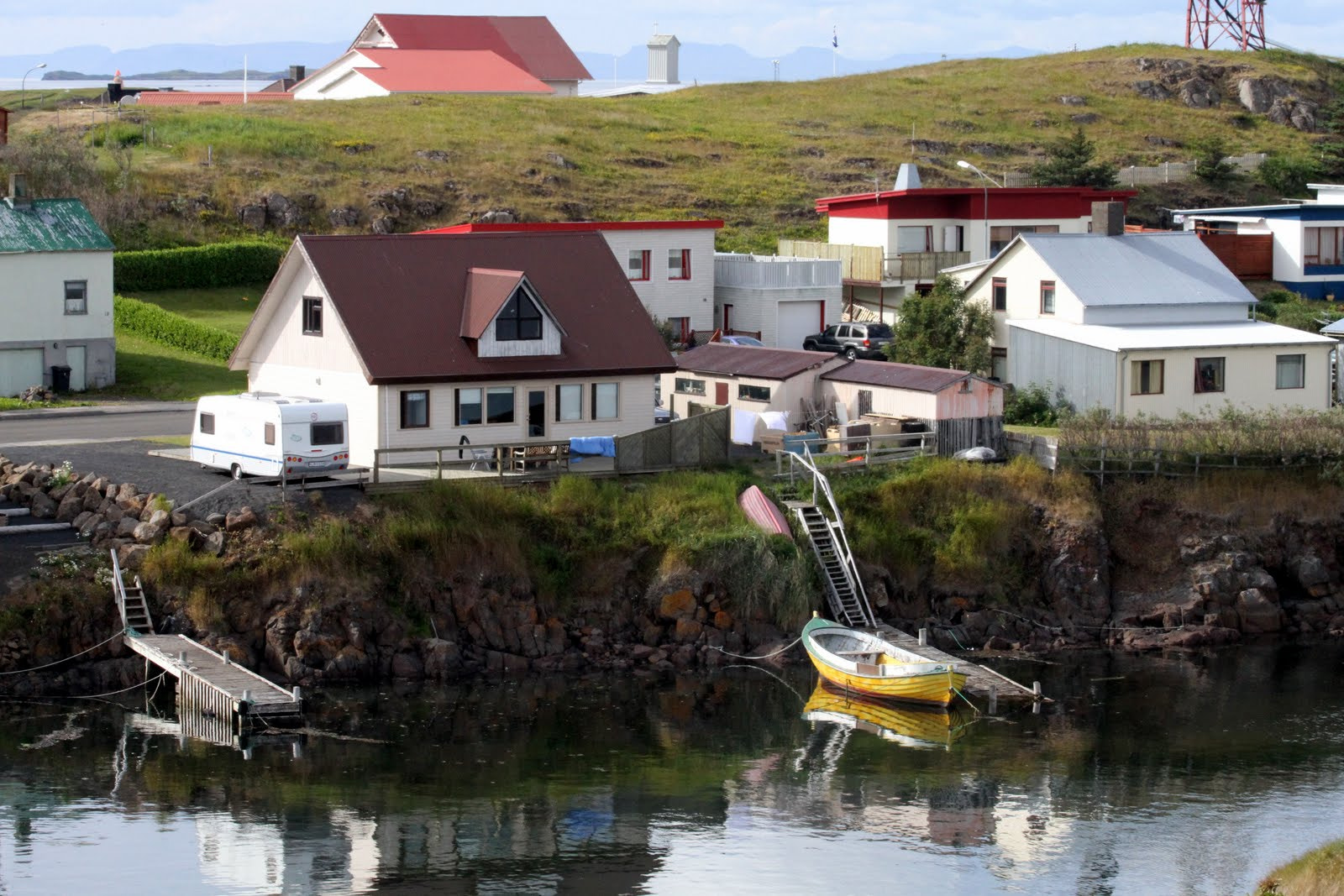 Canon EF 70-300mm F4-5.6 IS USM sample photo. Iceland village photography