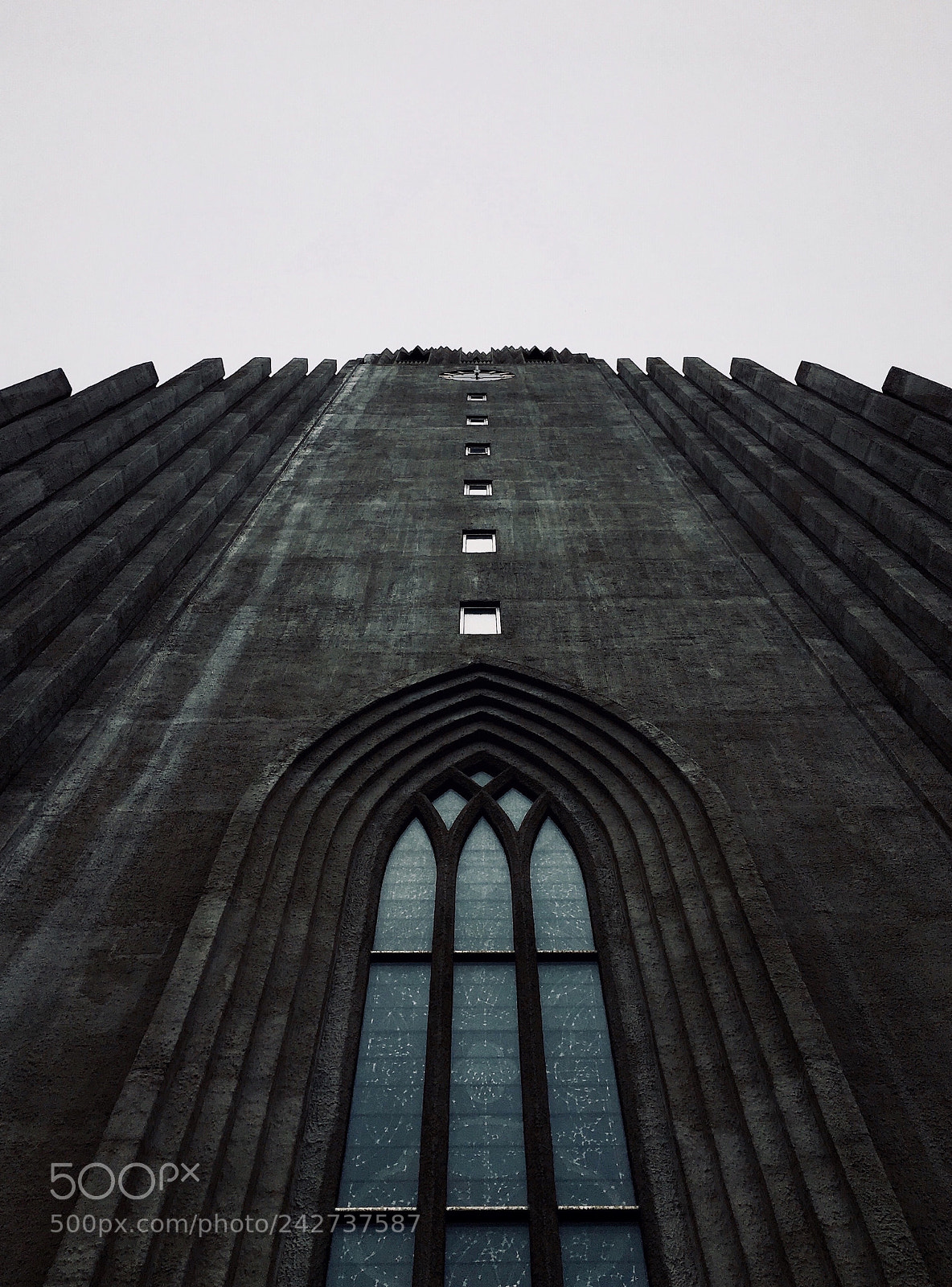 Apple iPhone 6s sample photo. Hallgrímskirkja photography