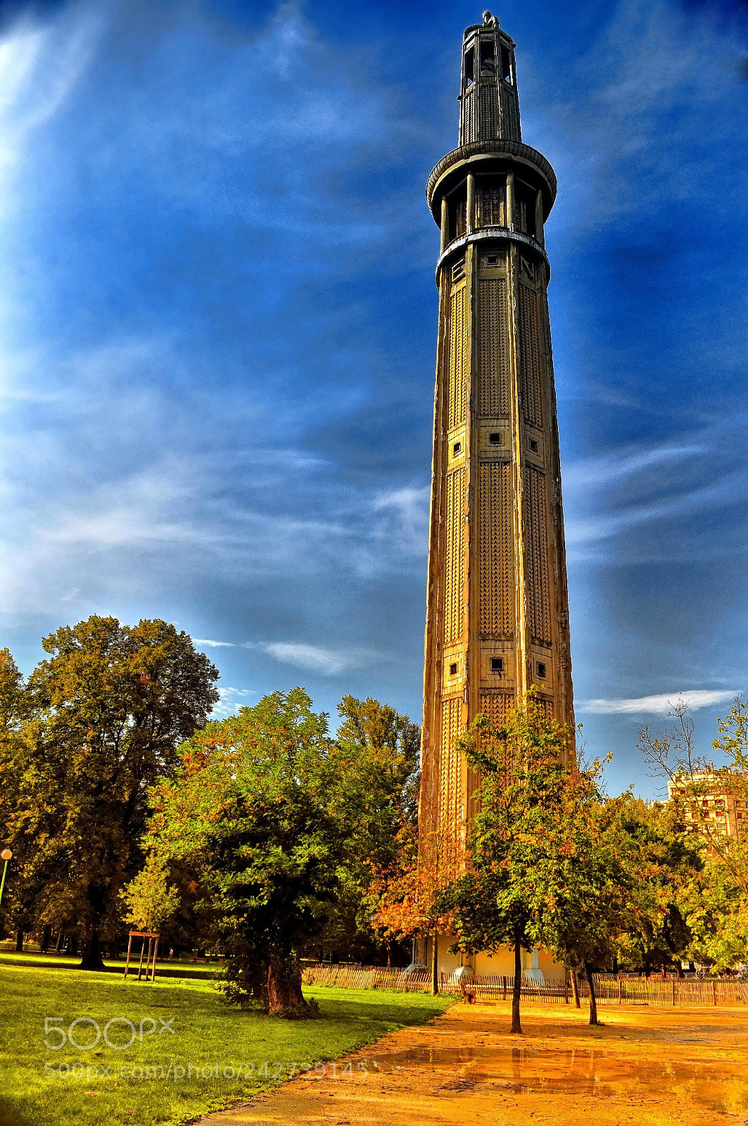 Nikon D5000 sample photo. Mistral tower in grenoble. photography