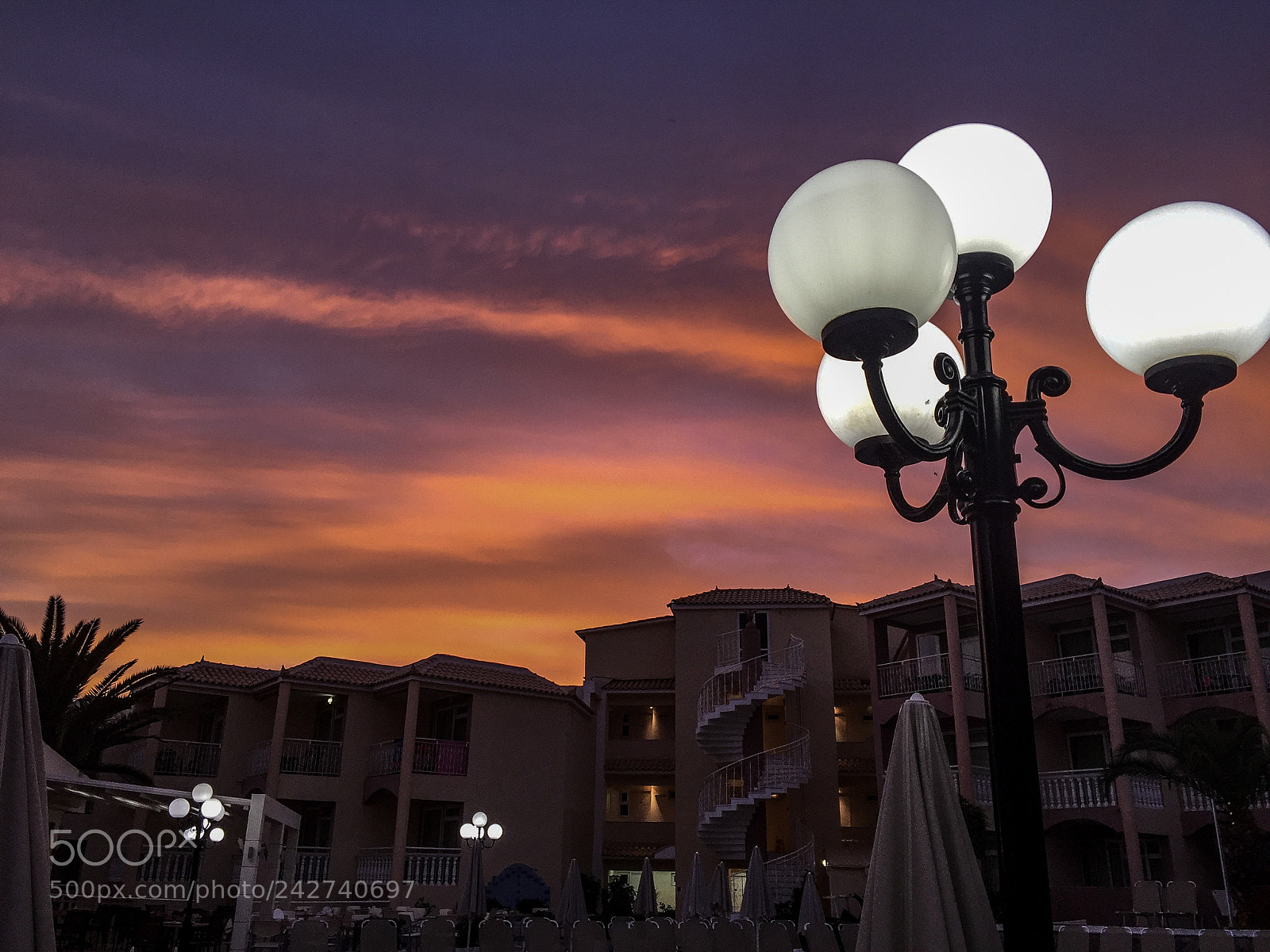 Apple iPhone 6 sample photo. "perigiali"...mikis theodorakis photography