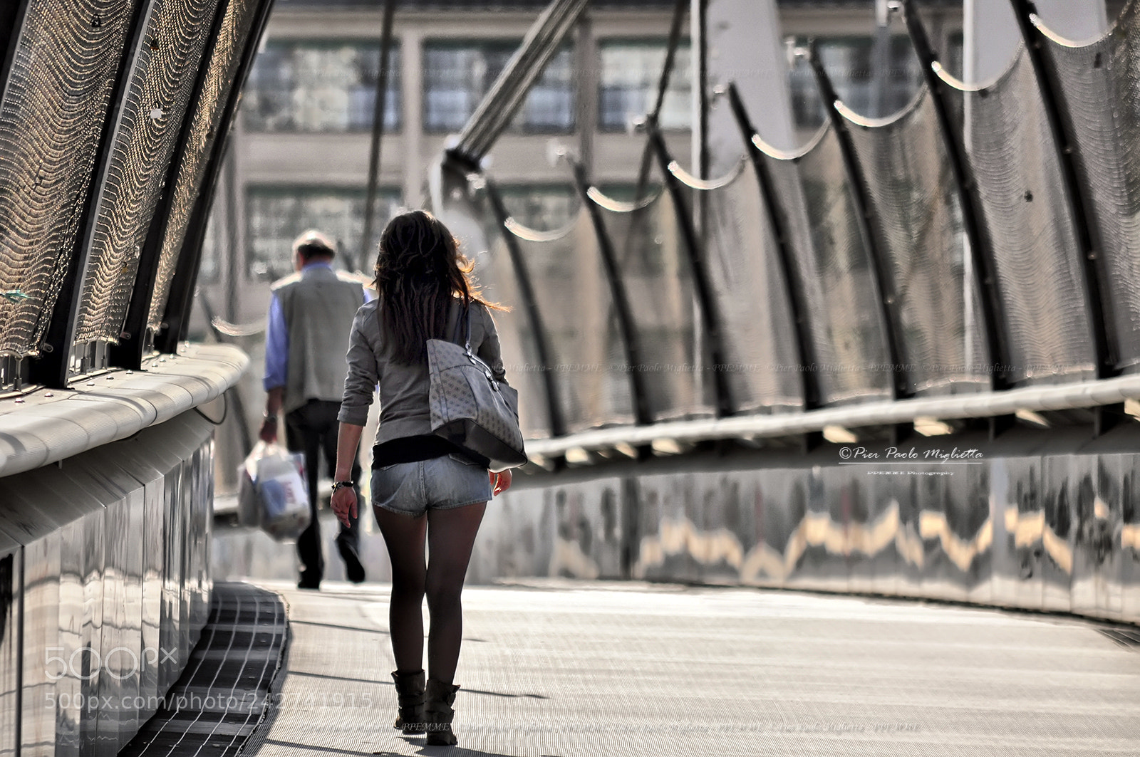 Nikon D90 sample photo. On the footbridge sulla photography