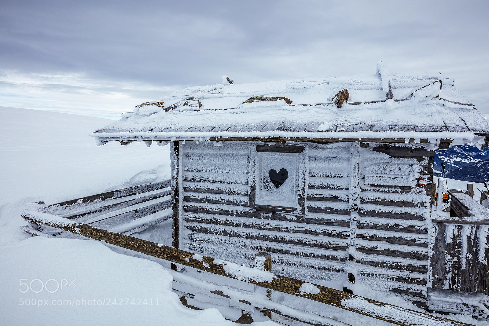 Canon EOS 5DS sample photo. Cold photography