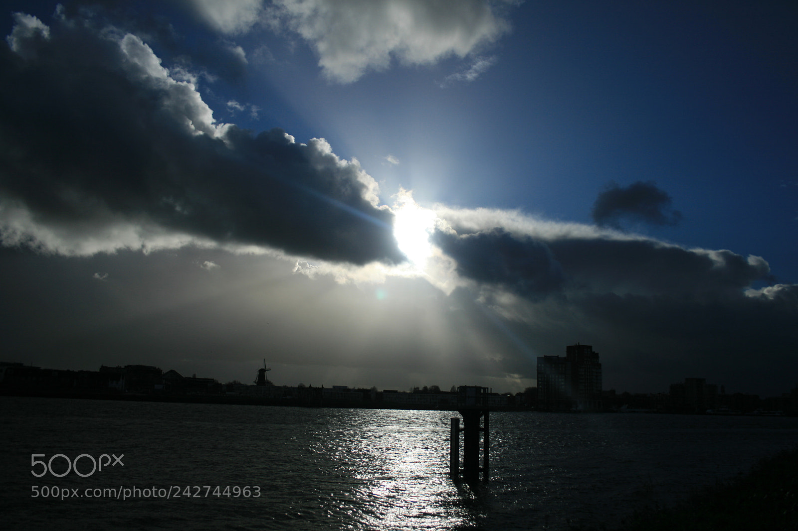Canon EF-S 18-55mm F3.5-5.6 II sample photo. Untitled photography