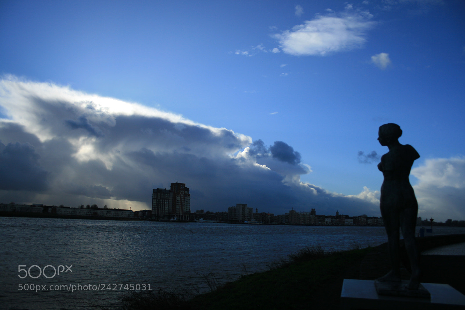 Canon EF-S 18-55mm F3.5-5.6 II sample photo. Untitled photography