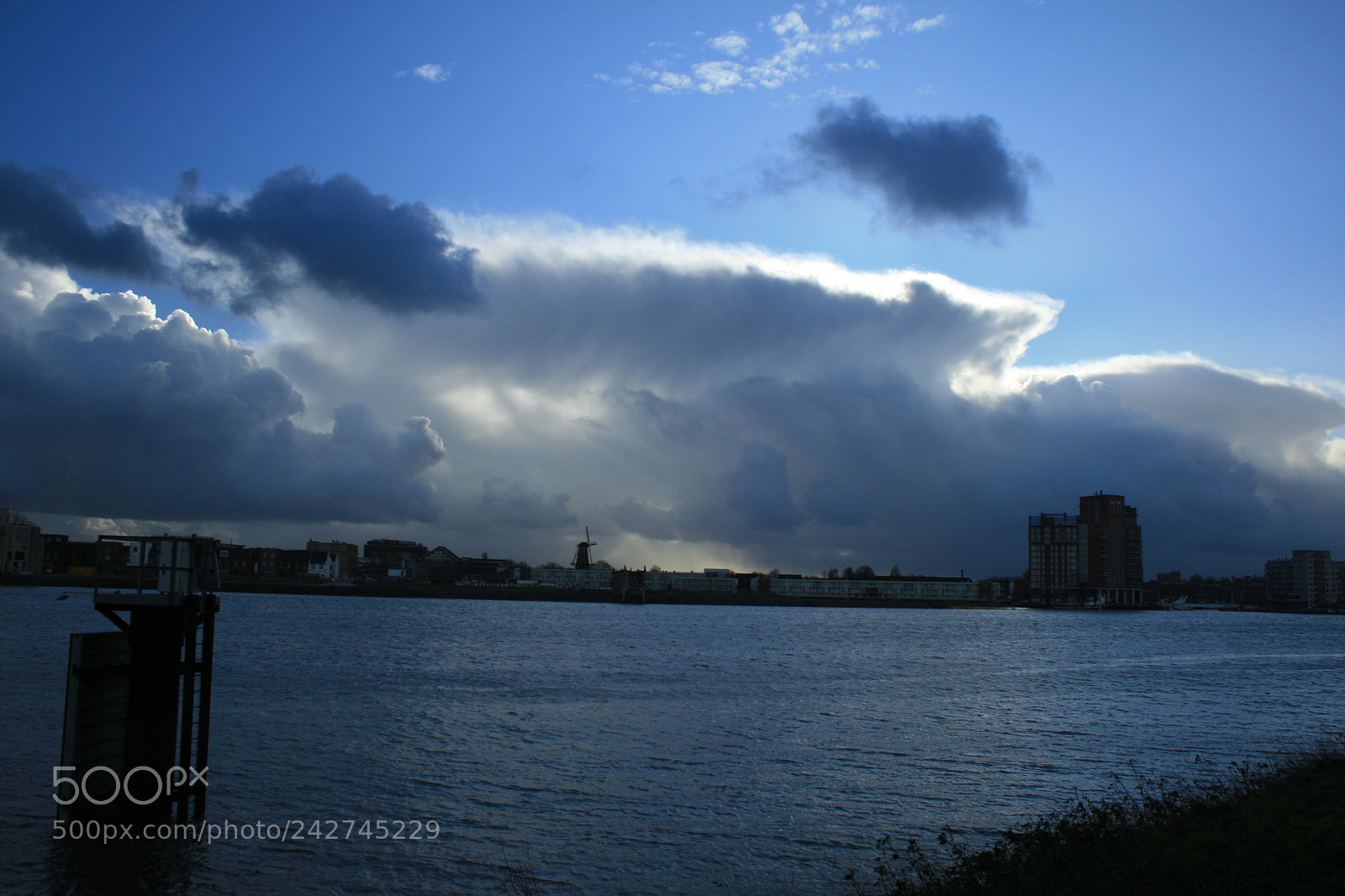 Canon EF-S 18-55mm F3.5-5.6 II sample photo. Untitled photography