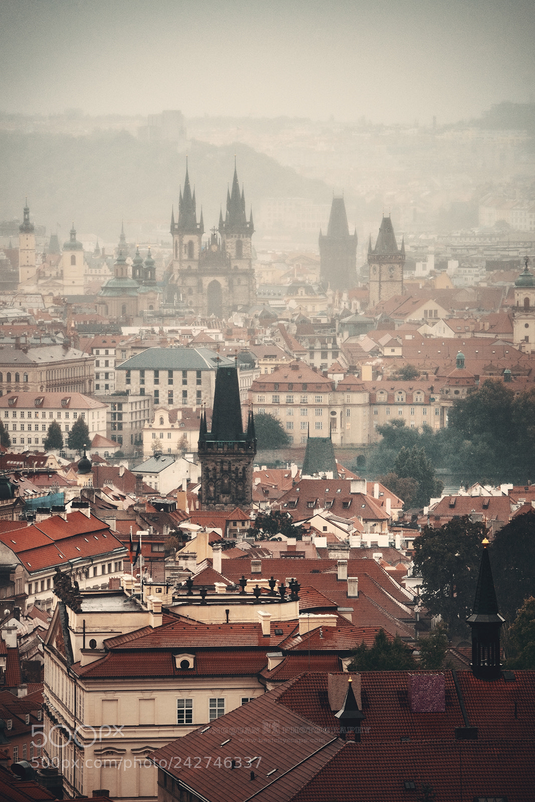 Nikon D800 sample photo. Raining day, prague, czech photography