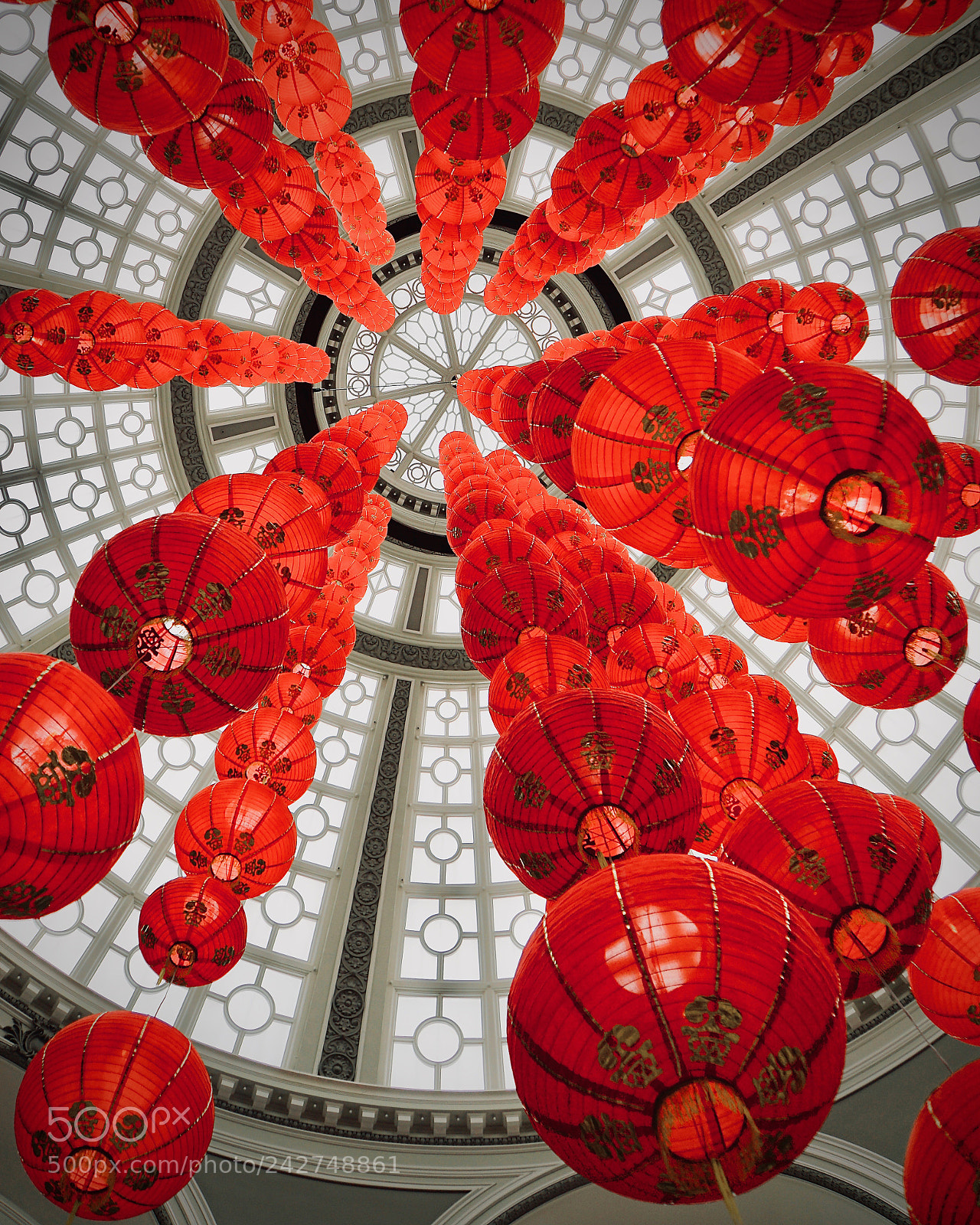 Sony a6300 sample photo. Lanterns photography