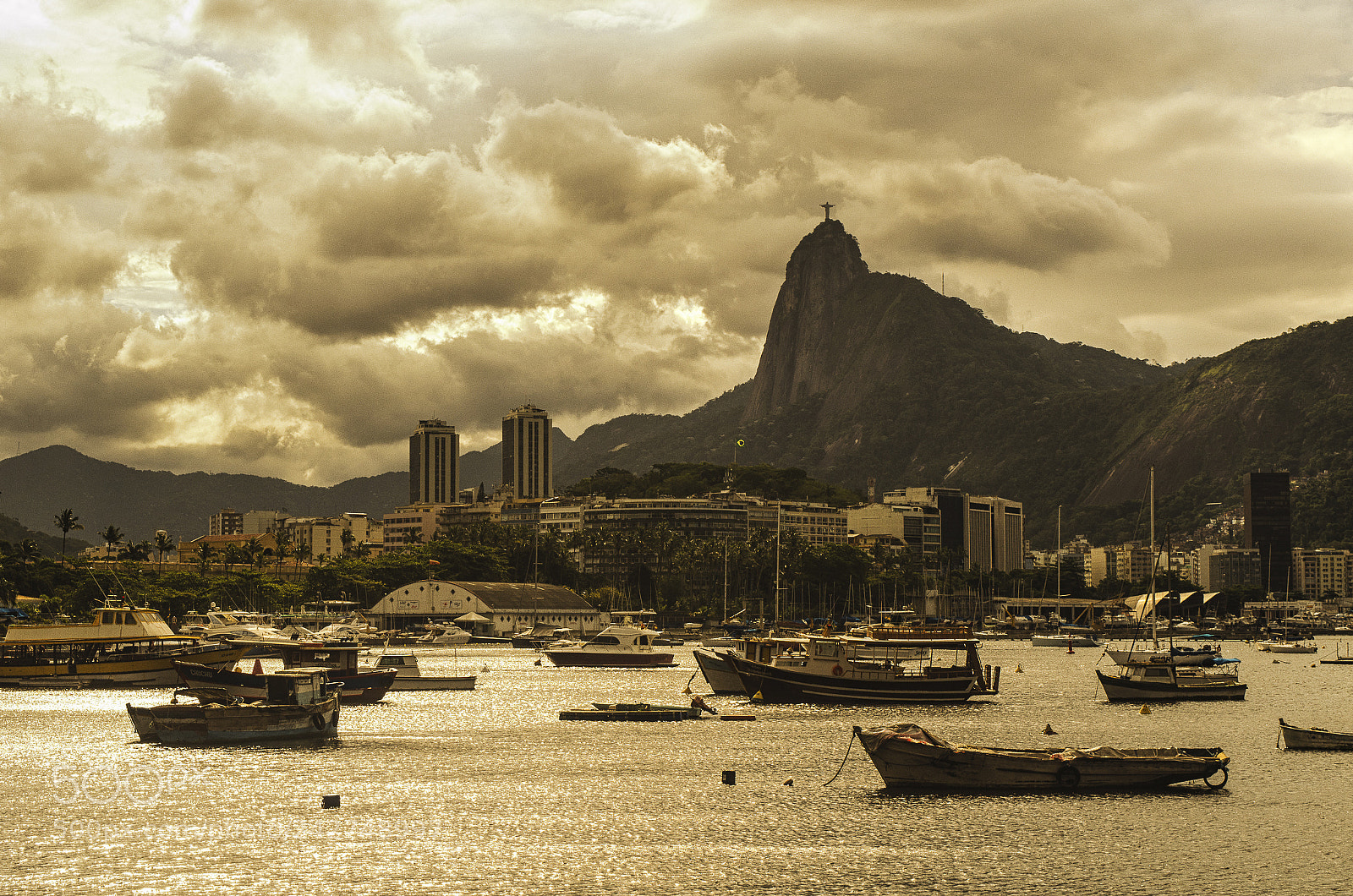 Nikon D5100 sample photo. This is rio de photography