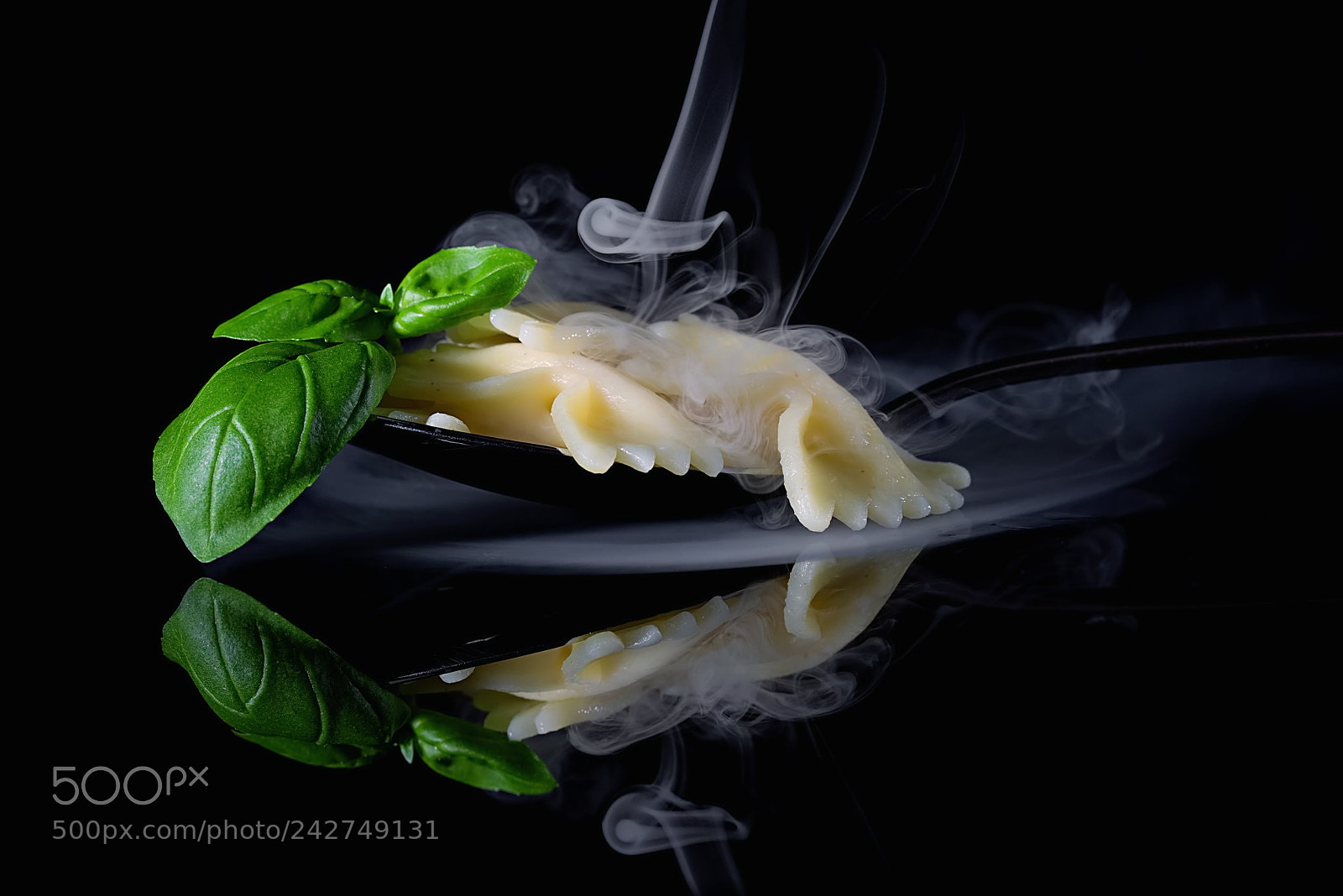 Canon EOS 750D (EOS Rebel T6i / EOS Kiss X8i) sample photo. Pasta photography