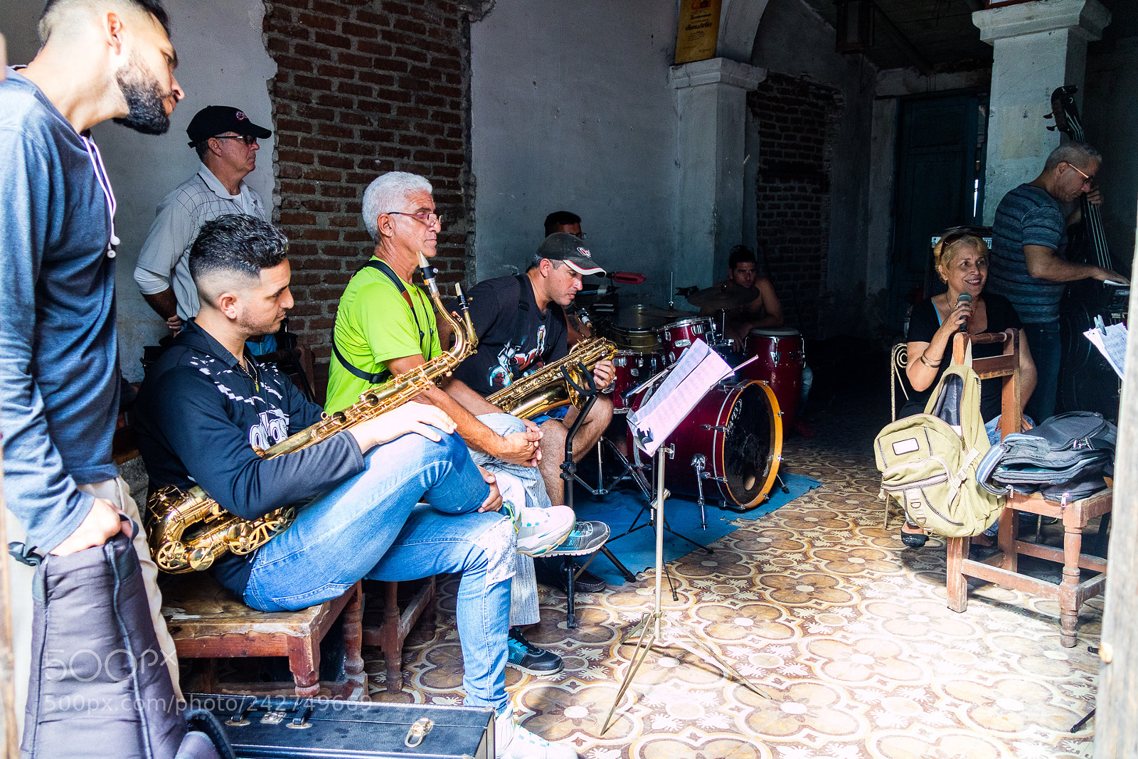 Canon EOS M3 sample photo. Salsa band photography