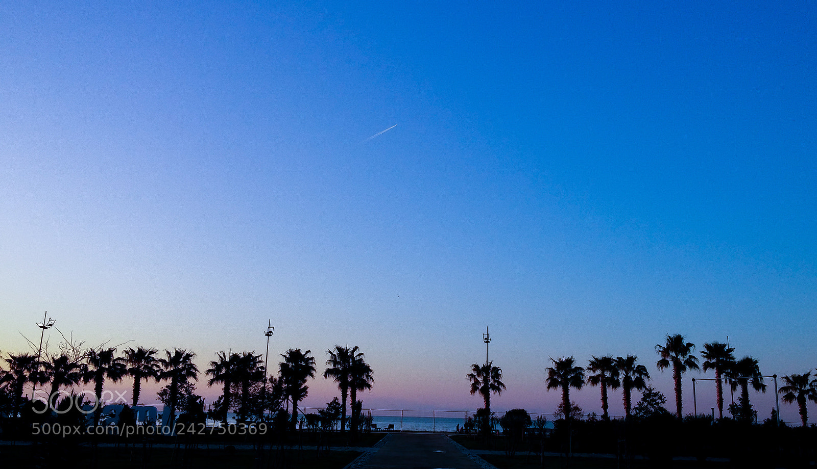 LG G2 sample photo. Batumi, boulevard photography
