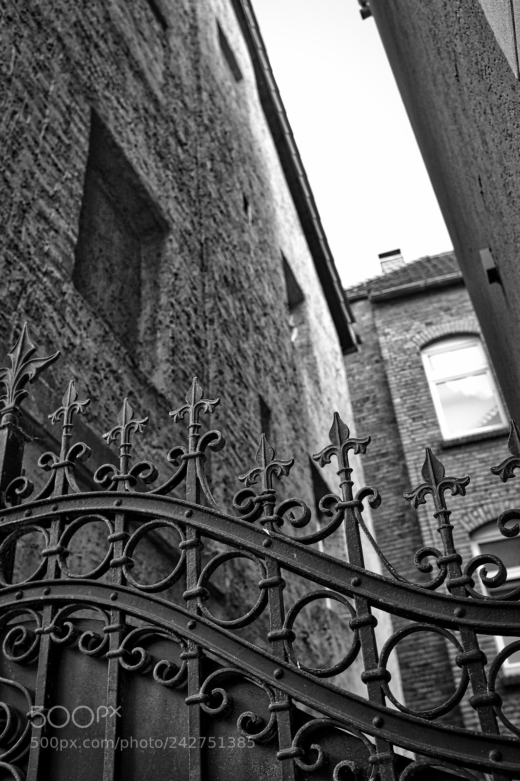 Fujifilm X100T sample photo. Jail photography