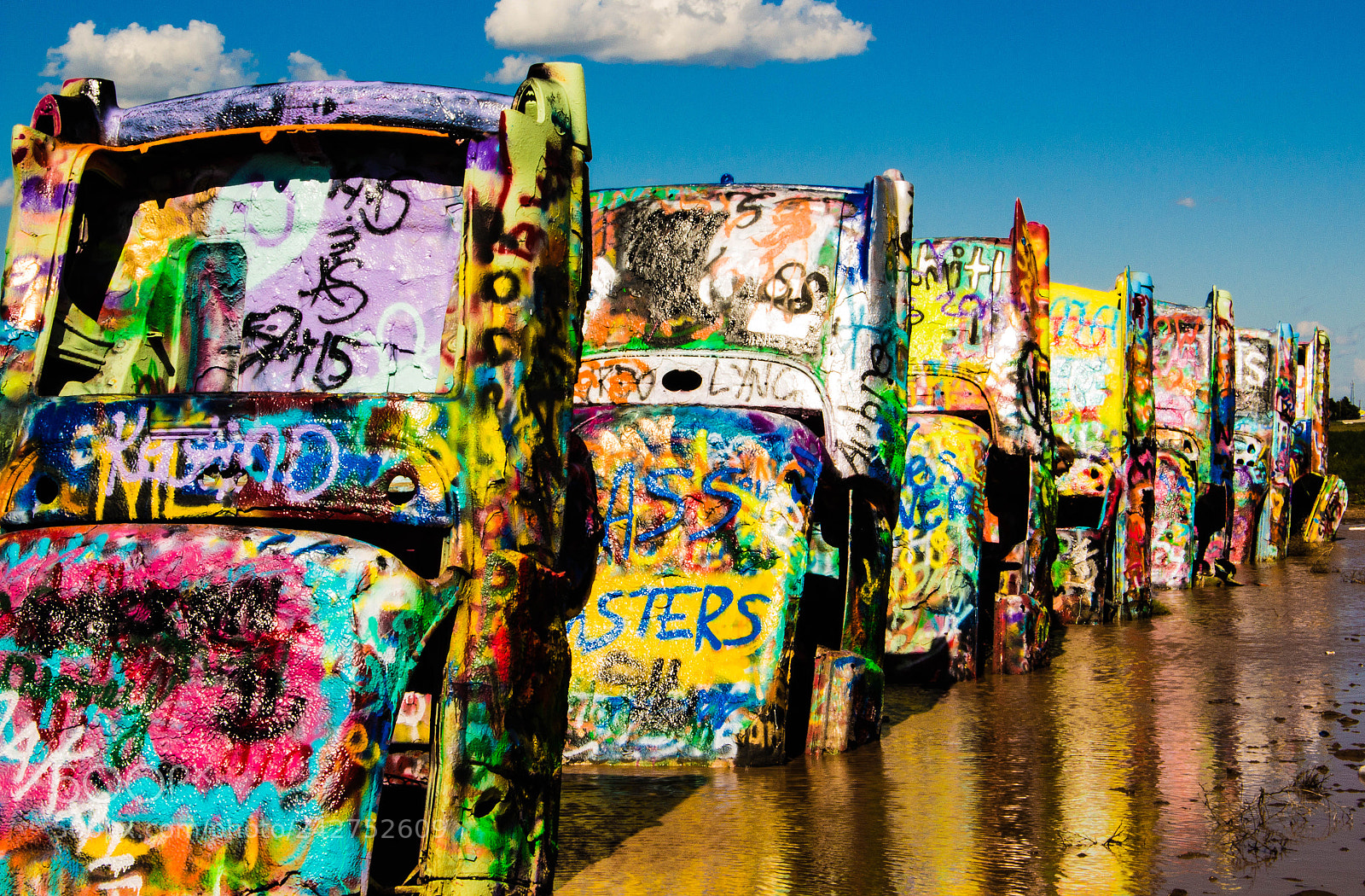 Canon EOS 700D (EOS Rebel T5i / EOS Kiss X7i) sample photo. Cadillac ranch, amarillo, texas photography