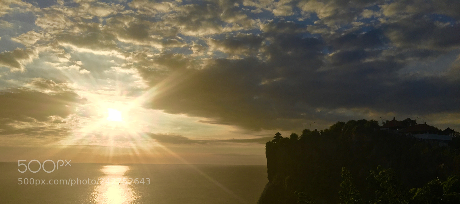 Apple iPhone 6 Plus sample photo. Sunset in uluwatu, unforgettable photography