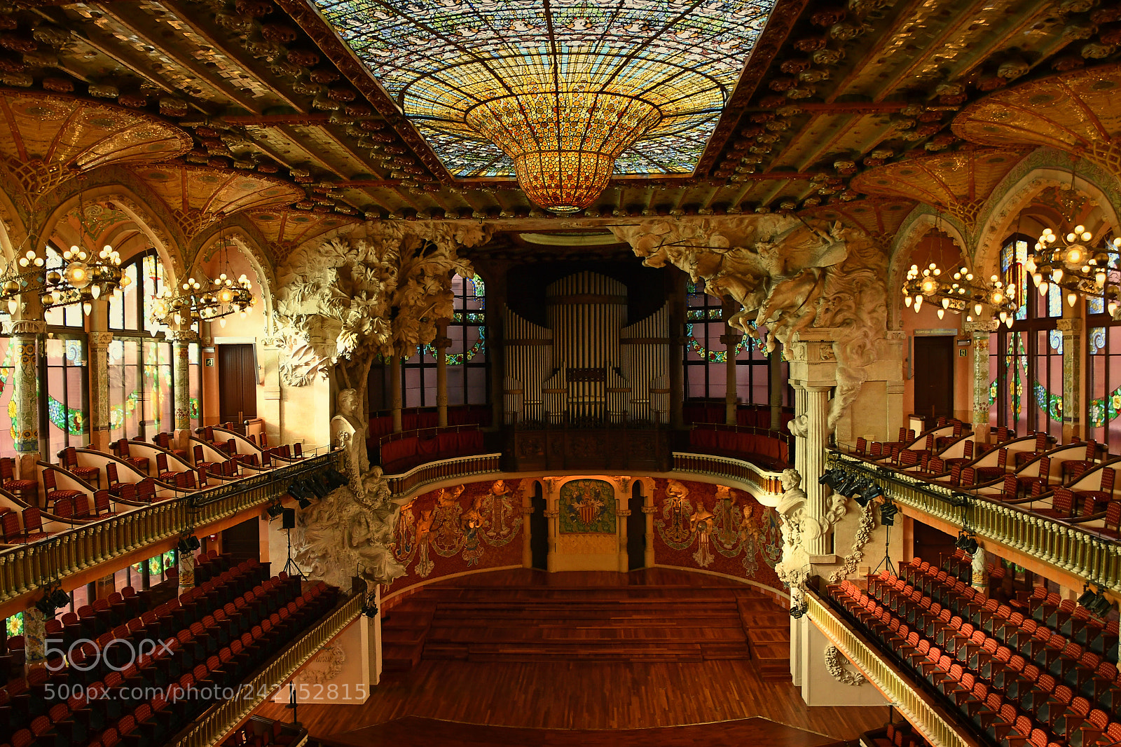Nikon D500 sample photo. Palau de la m photography