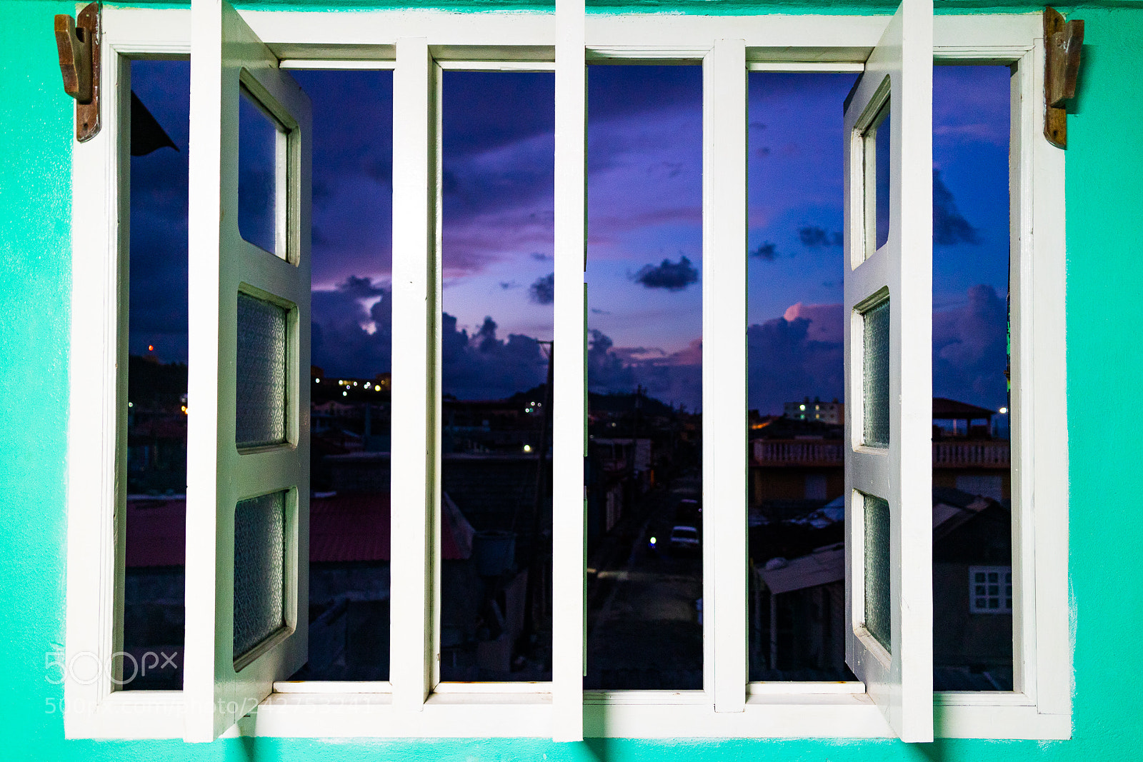 Canon EOS M3 sample photo. Baracoa through window photography