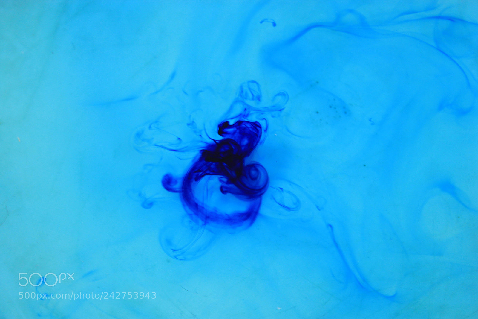Canon EOS 550D (EOS Rebel T2i / EOS Kiss X4) sample photo. Abstract background with ink photography