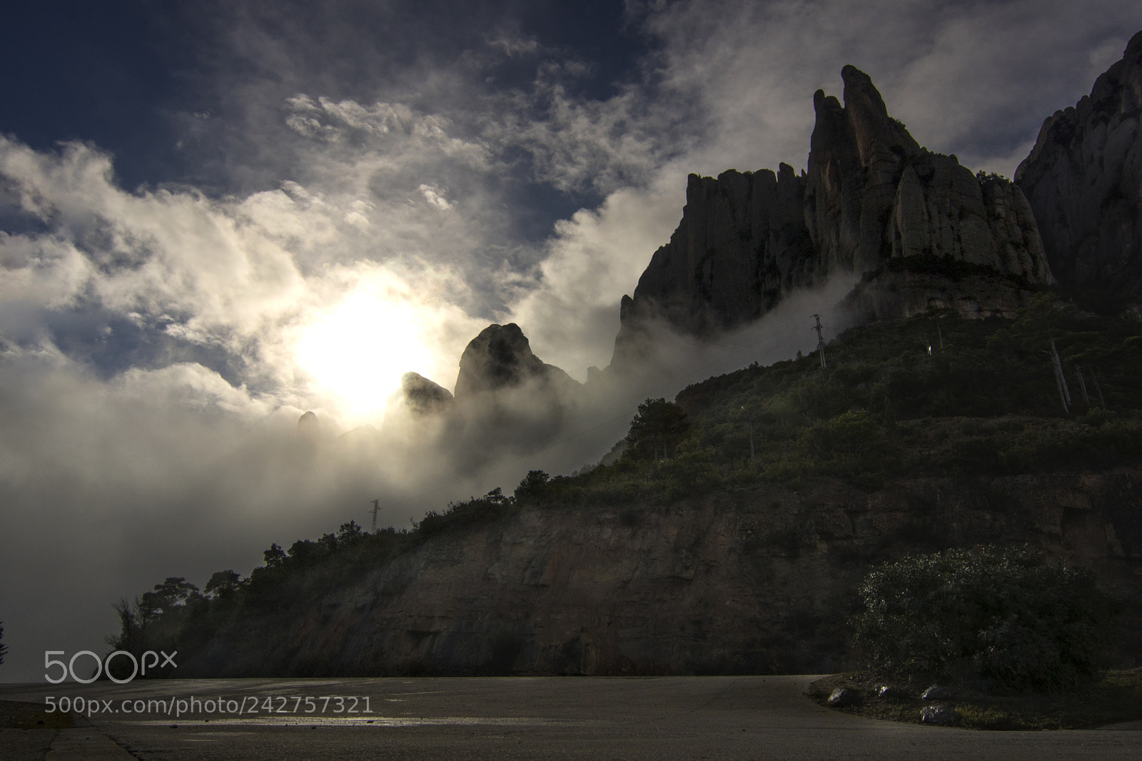Canon EOS 750D (EOS Rebel T6i / EOS Kiss X8i) sample photo. Magical montserrat photography