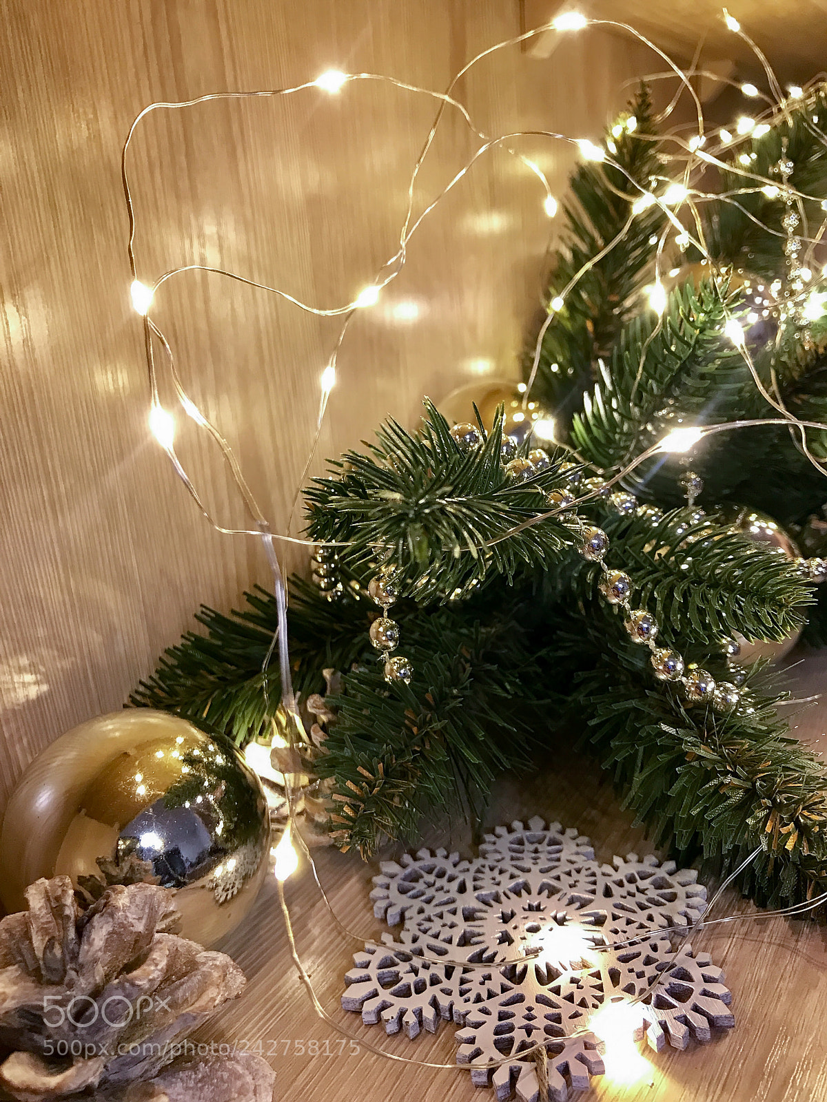 Apple iPhone 7 sample photo. Christmas beautiful decorations photography