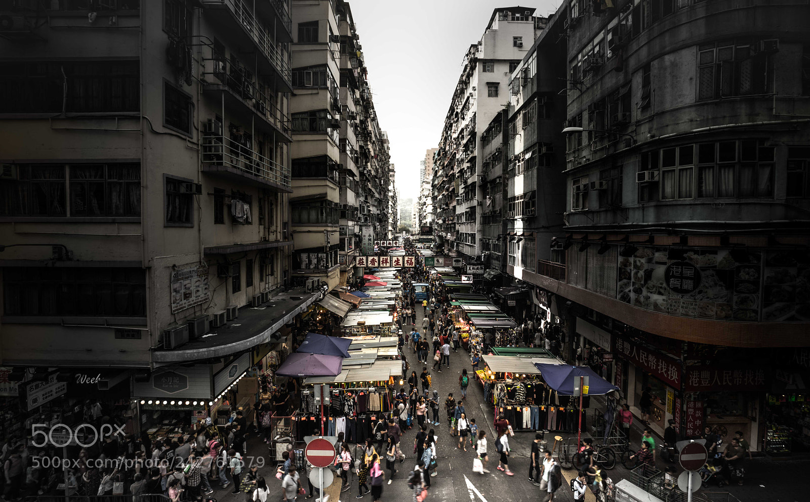 Sony a7R sample photo. Hong kong street market photography