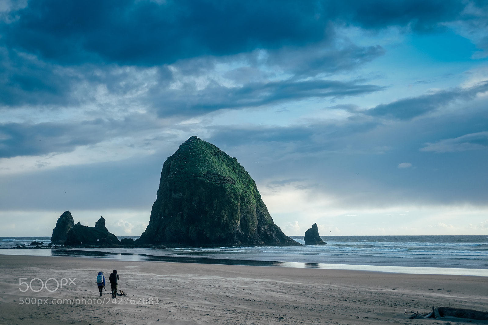 Fujifilm X-T2 sample photo. Haystack rock photography