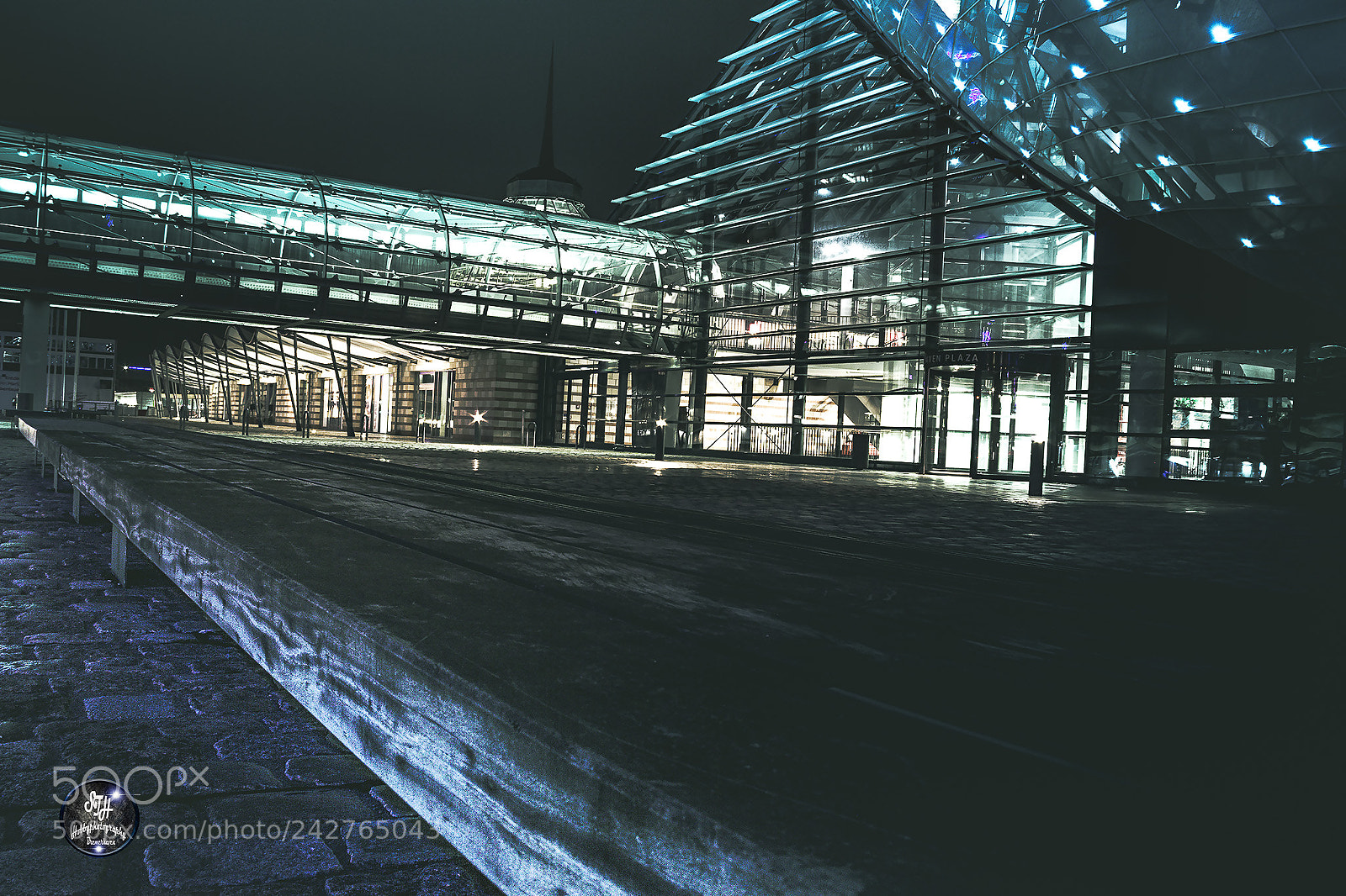 Canon EOS 60D sample photo. Havenplaza klimahaus bremerhaven photography