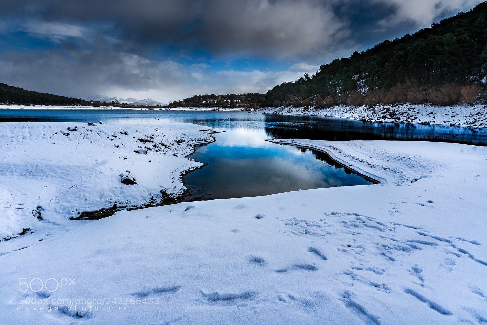 Sony a6300 sample photo. Footprints photography