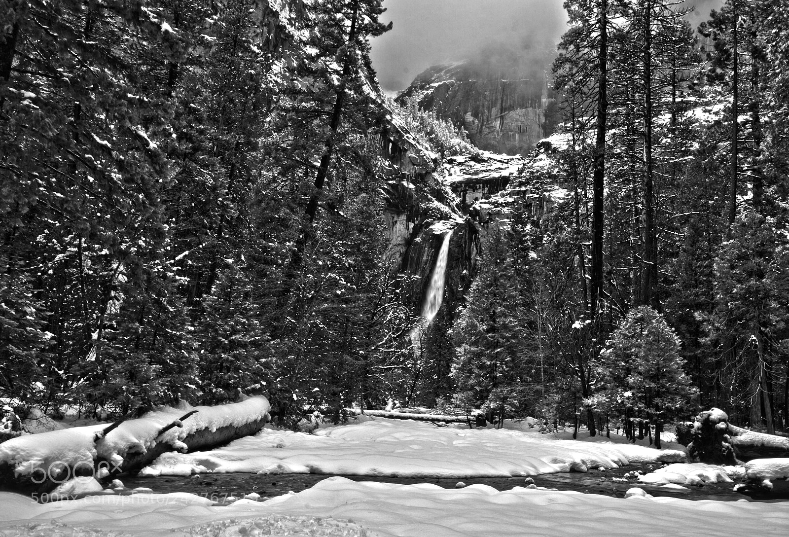 Canon EOS 400D (EOS Digital Rebel XTi / EOS Kiss Digital X) sample photo. Infared yosemite photography