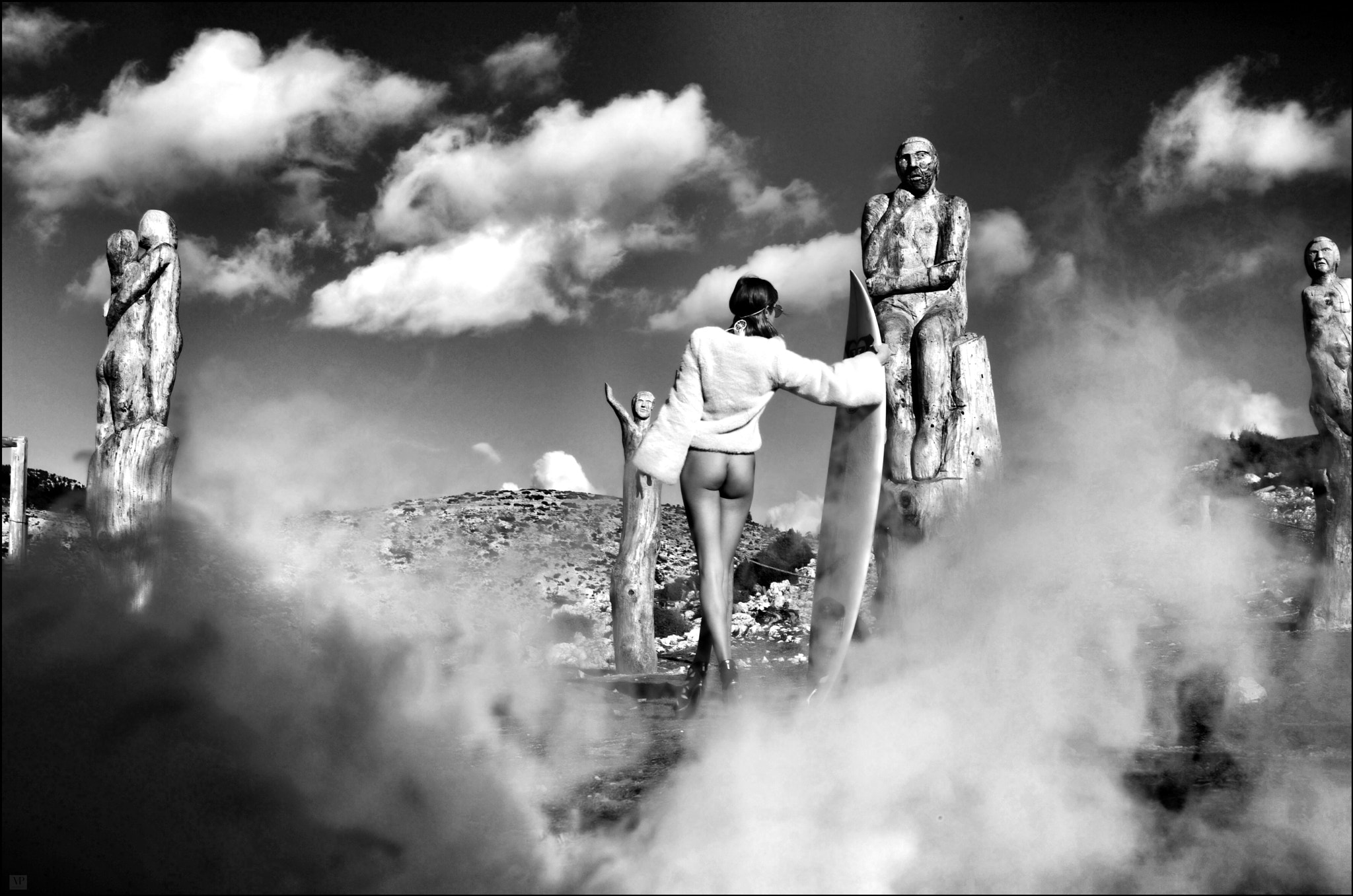 Leica S (TYP 007) sample photo. The surfer get the consent photography