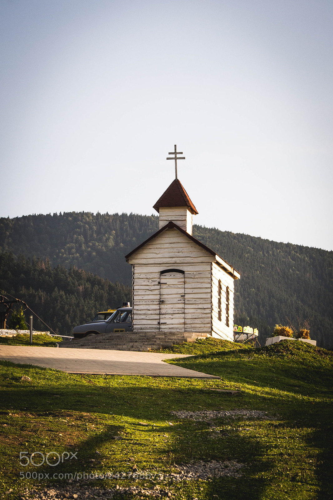 Olympus PEN E-PL5 sample photo. Little church photography
