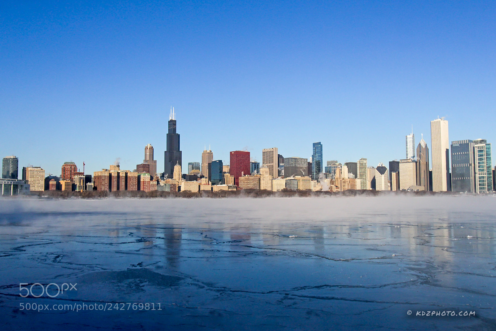 Canon EOS 700D (EOS Rebel T5i / EOS Kiss X7i) sample photo. Frozen chicago photography