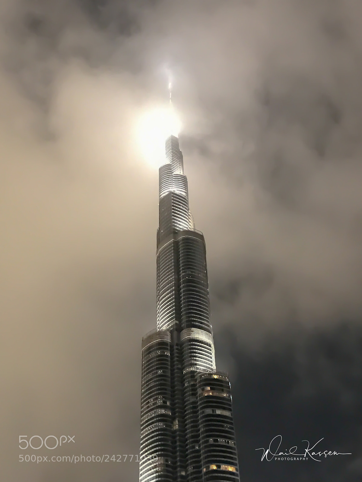 Apple iPhone 7 Plus sample photo. Burj khalifa on a photography