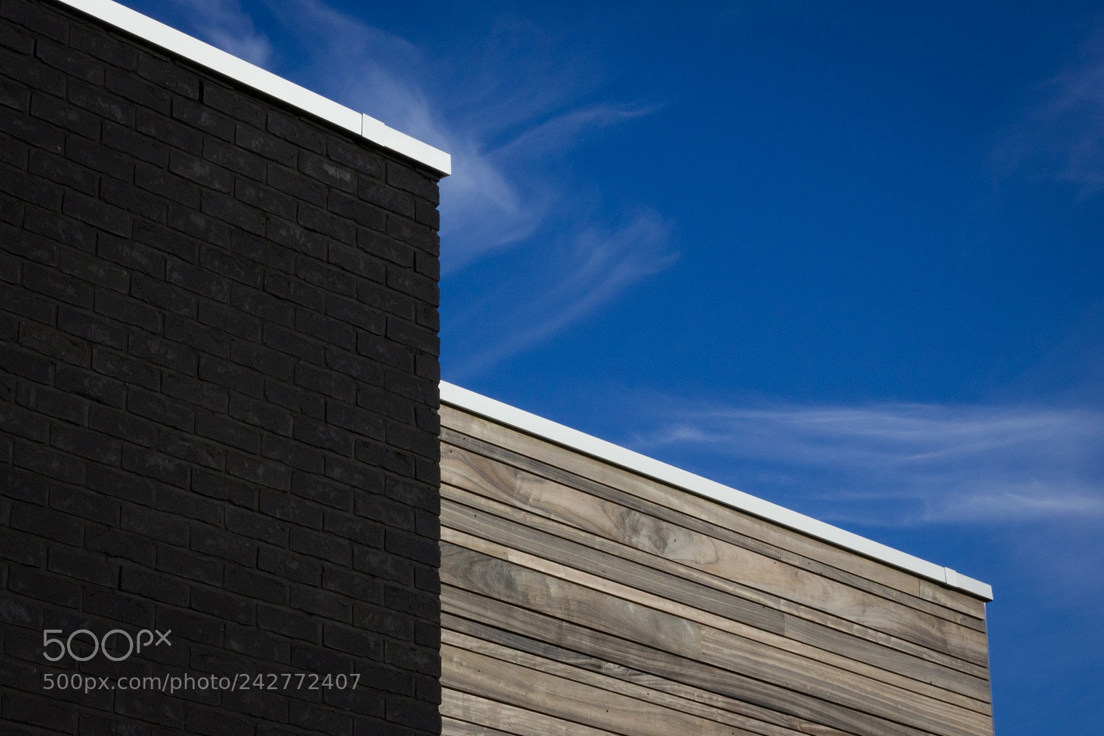 Canon EOS 550D (EOS Rebel T2i / EOS Kiss X4) sample photo. Architecture in progress photography