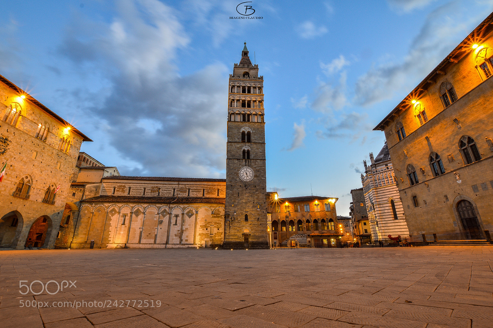 Nikon D3200 sample photo. Pistoia,piazza del duomo 13/01/2018 photography