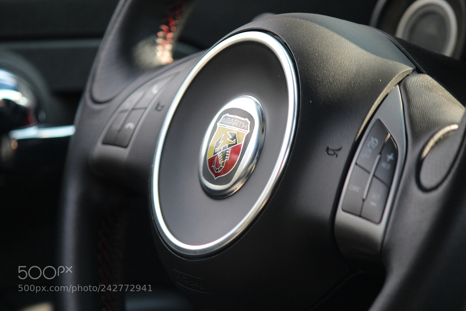 Canon EF-S 55-250mm F4-5.6 IS II sample photo. Img photography