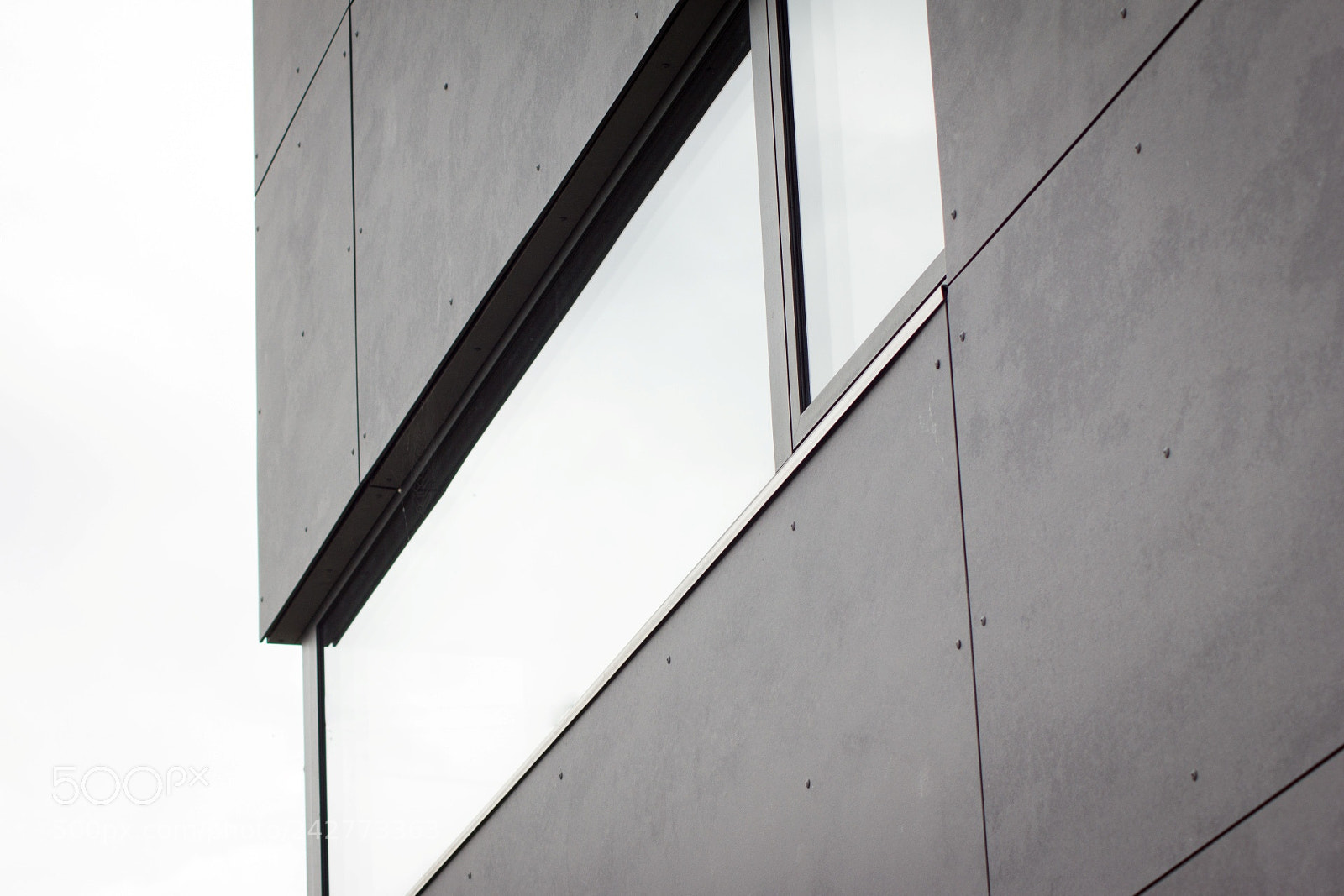Canon EOS 550D (EOS Rebel T2i / EOS Kiss X4) sample photo. Architecture in progress photography
