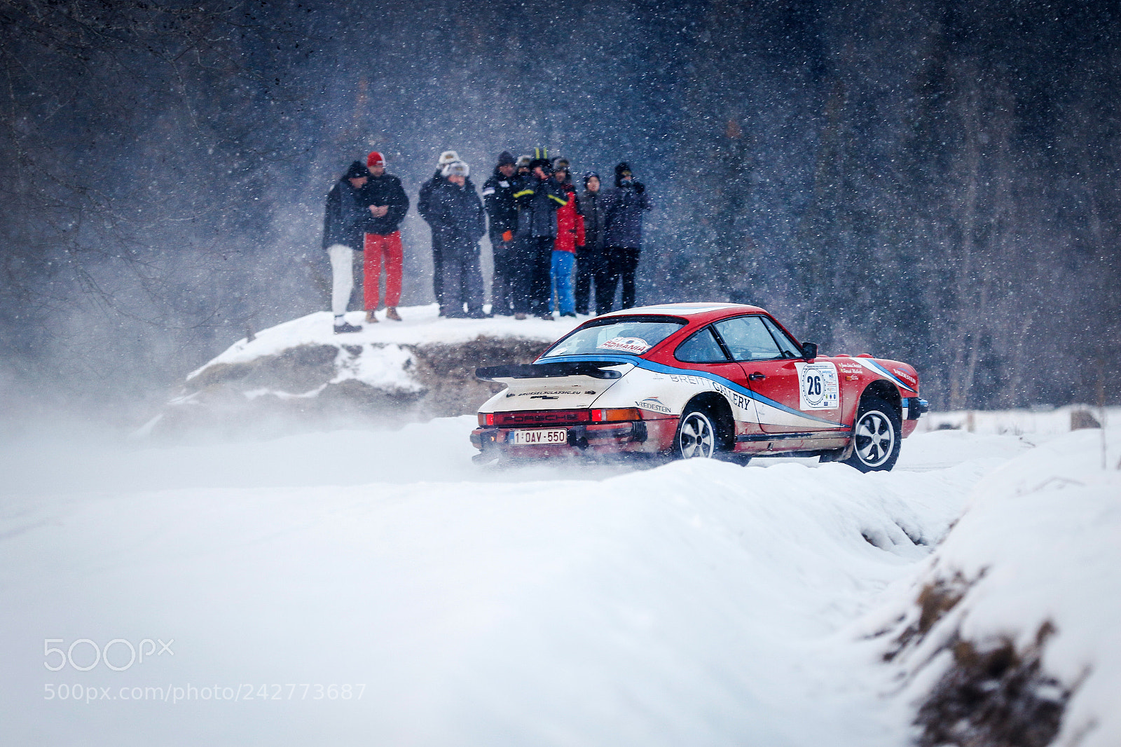 Canon EOS 7D Mark II sample photo. Romania historic winter rally 2018 photography