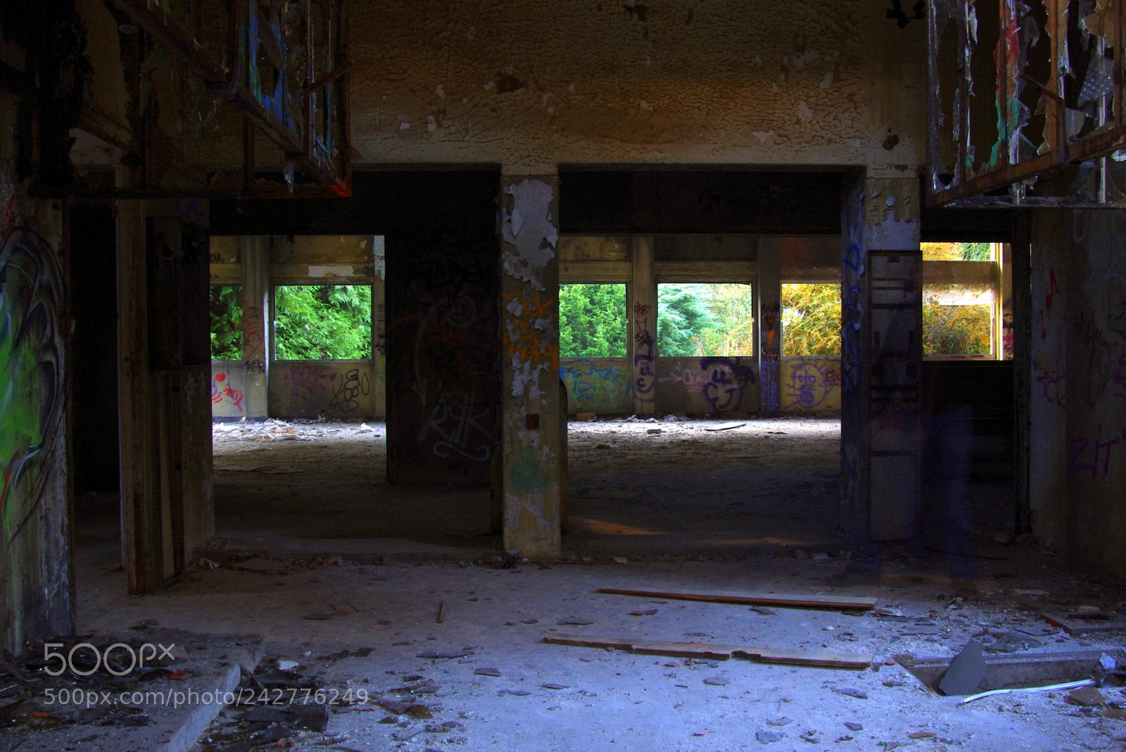 Pentax K-x sample photo. Sanatorium aincourt photography