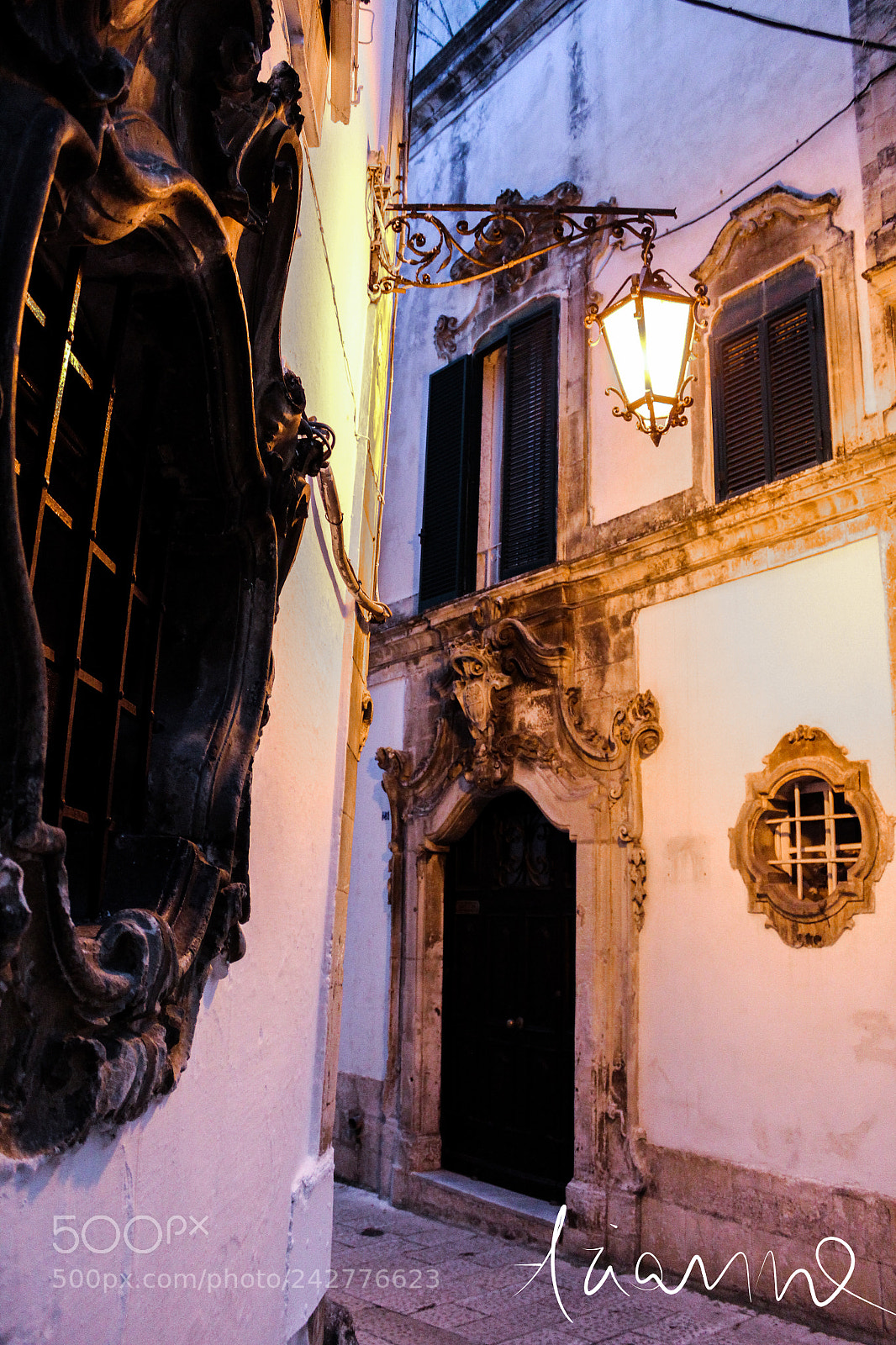 Canon EOS 1200D (EOS Rebel T5 / EOS Kiss X70 / EOS Hi) sample photo. Martina franca alley photography
