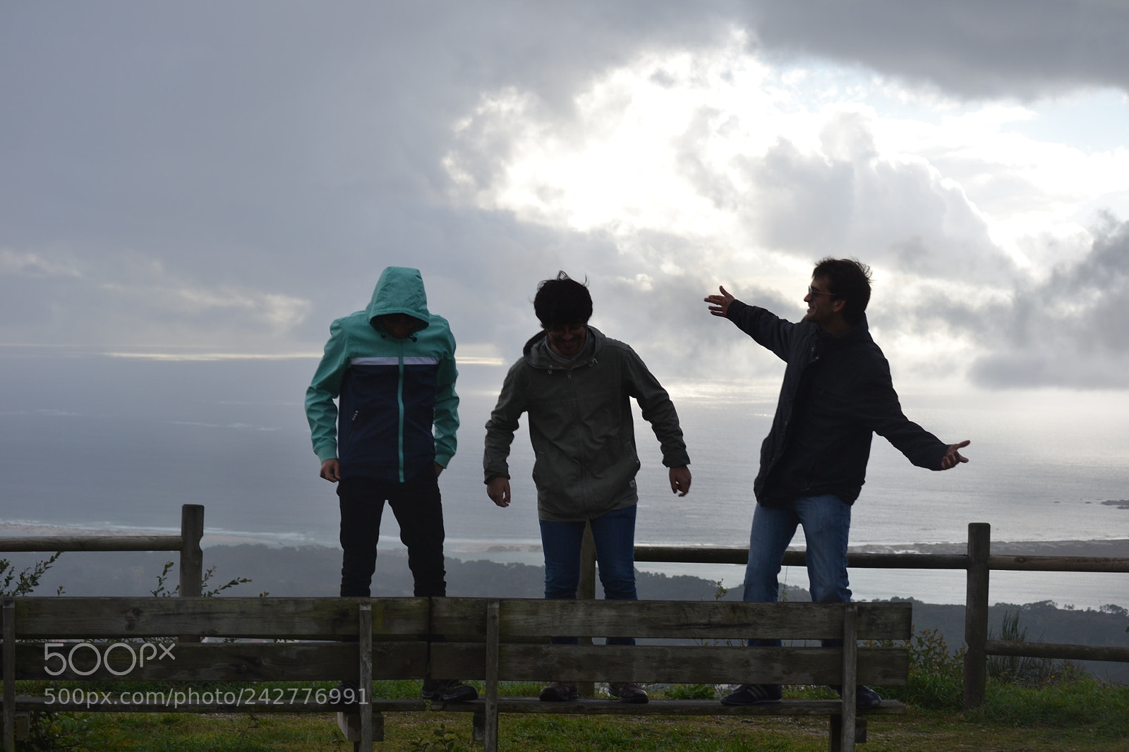Nikon D3100 sample photo. () photography