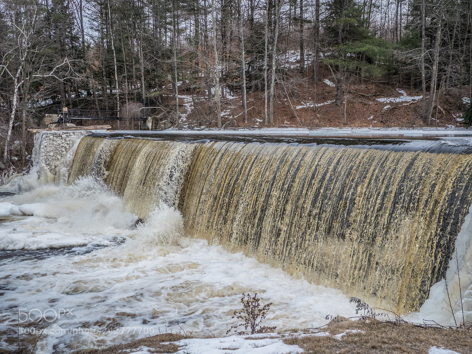 Olympus OM-D E-M1 Mark II sample photo. Noone mills falls photography