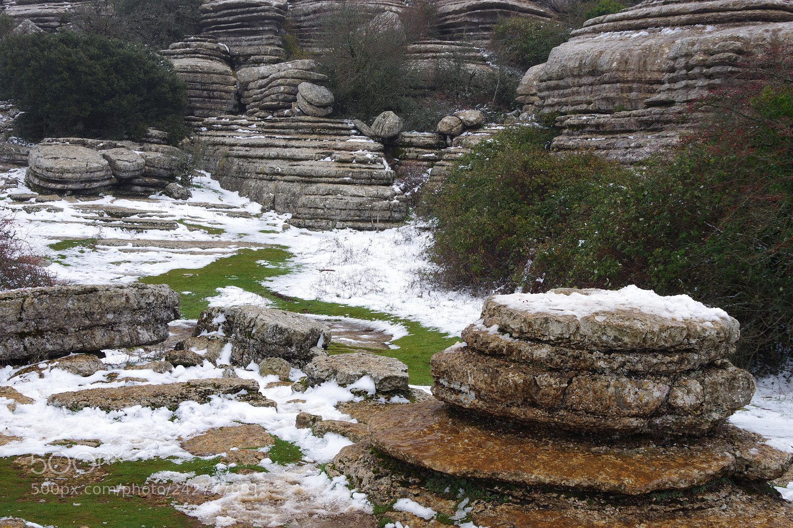 Pentax K-70 sample photo. Torcal con nieve. photography