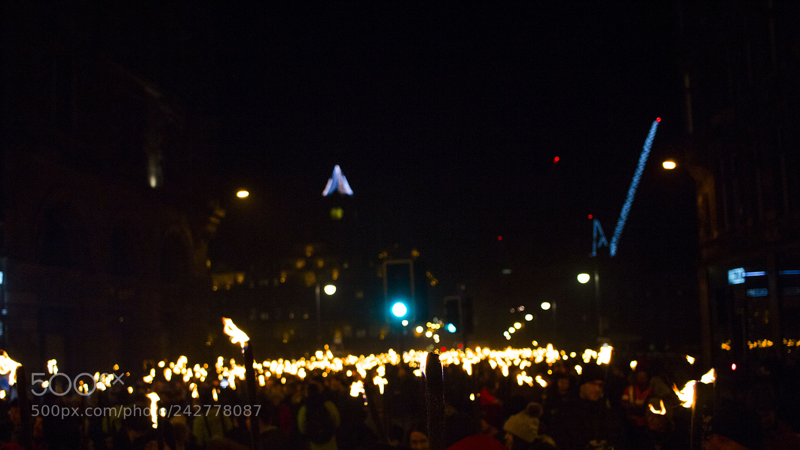 Canon EOS 1300D (EOS Rebel T6 / EOS Kiss X80) sample photo. Torchlight procession photography
