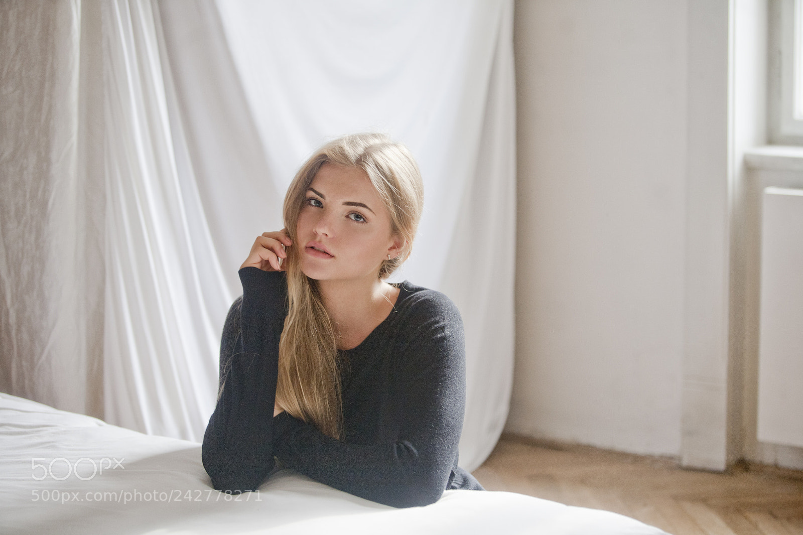 Canon EOS 5D sample photo. Portrait photography