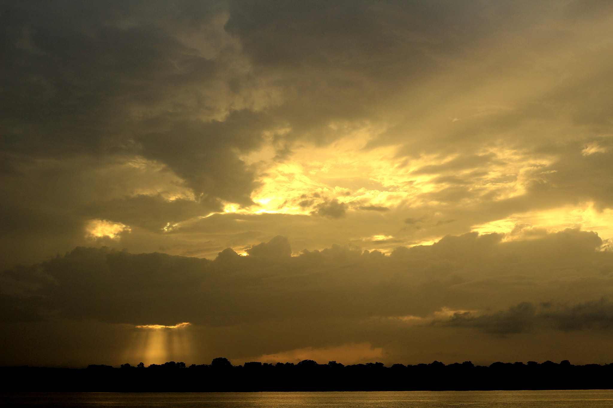Canon EF 50mm F1.8 II sample photo. Sky photography