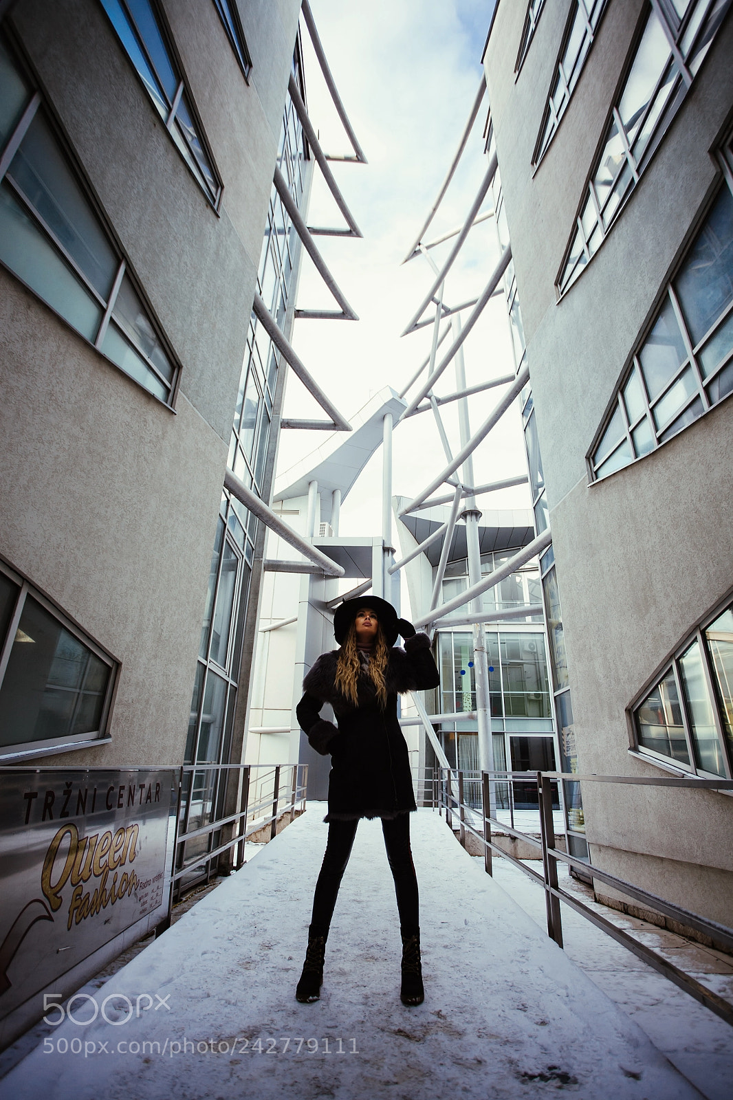 Canon EOS 5D sample photo. Kaca photography